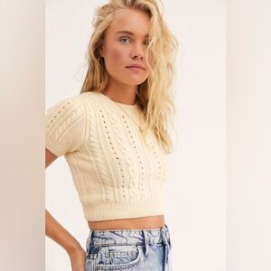 Free People - Casual Preppy Warm Cropped Cream Cable Knit Short Sleeve Sweater